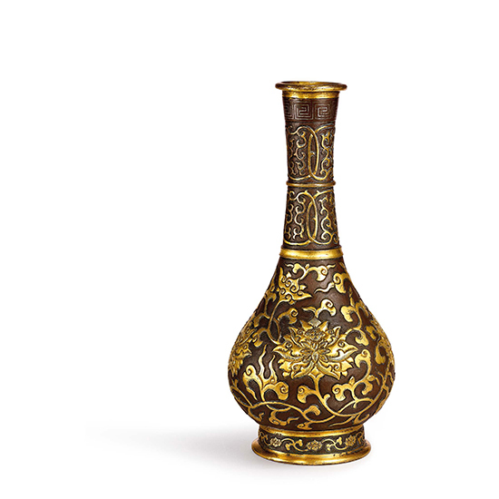 A PARCEL-GILT AND SILVER-INLAID VASE, ATTRIBUTED TO HU WENMING